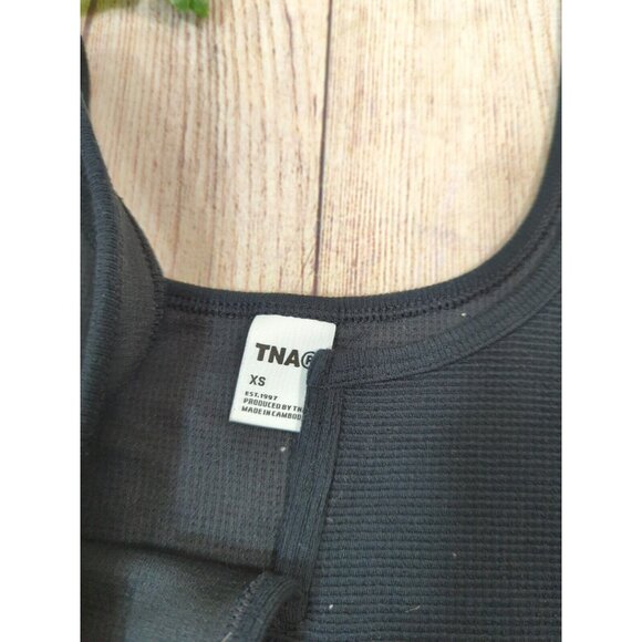 ARITZIA TNA Women's Black V-Neck Tank Cropped Waffle Knit Cotton Size XS - Picture 4 of 7